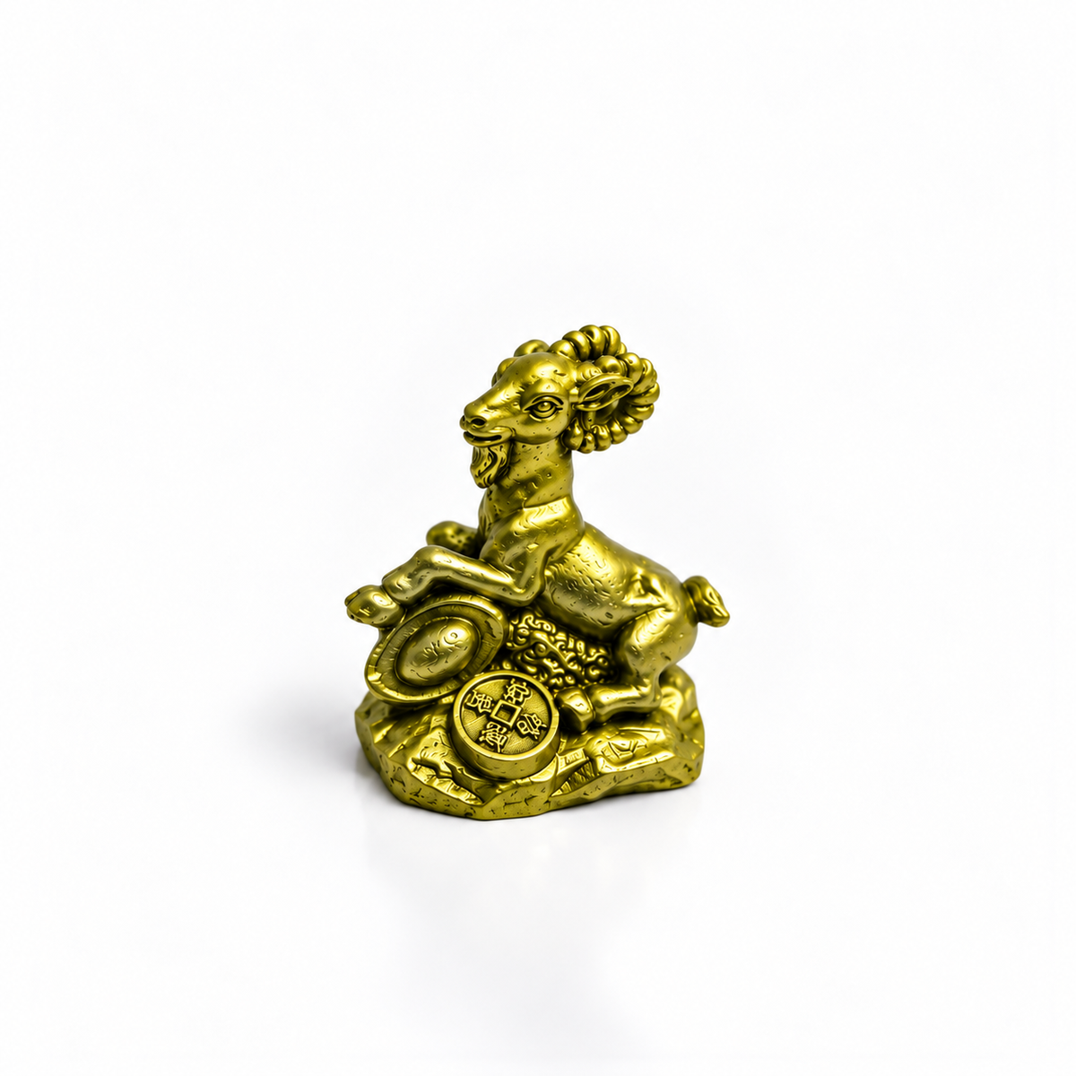 Figura de Cabra Dorada con Monedas de la Fortuna 4.5 cm – Prosperidad y Abundancia