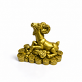 Figura de Cabra Dorada con Monedas de la Fortuna 5 cm – Prosperidad y Abundancia