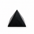 Pirámide de Ónix Negro – Piedra Natural 168 g