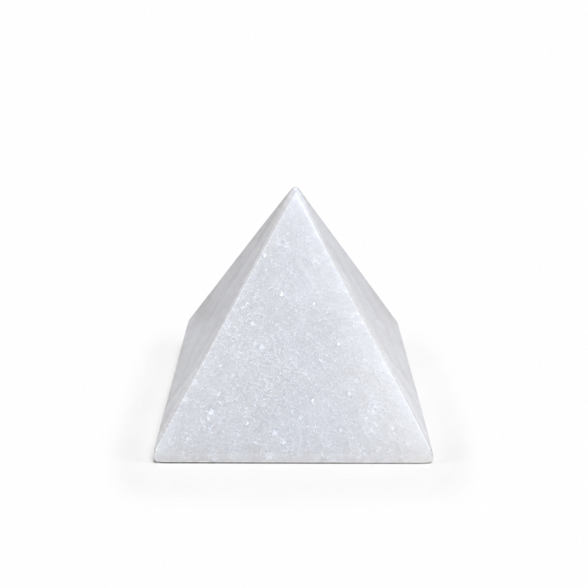 Pirámide de Selenita – Piedra Natural 187 g
